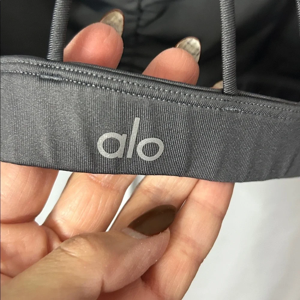 ALO YOGA EUC Gray Strappy Women's Bralette